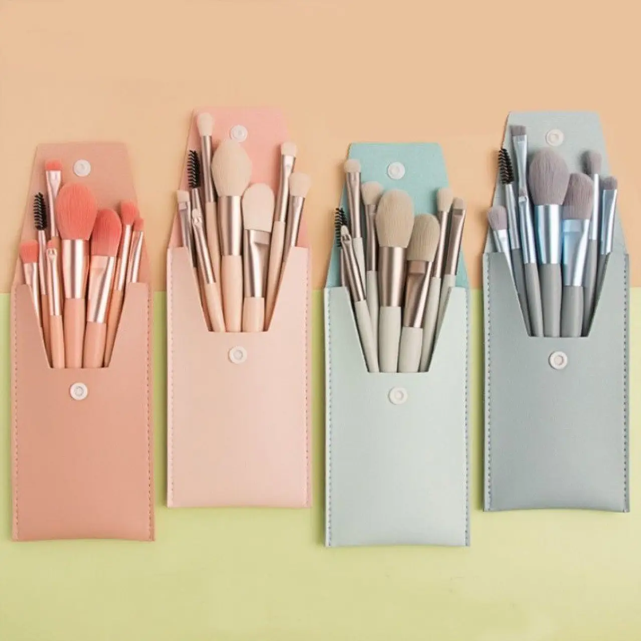8-Piece Makeup Brush Set Light Blue Travel Beauty Tools — feature 1