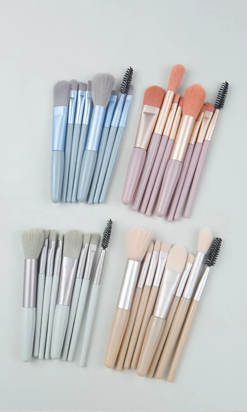 8-Piece Makeup Brush Set Light Blue Travel Beauty Tools — feature 6