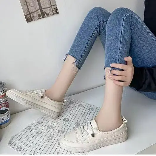 2025 New Summer Women's Shoes All-match Small Super Fire Platform Canvas Shoes Women's Casual Two-wear One-step White Shoes