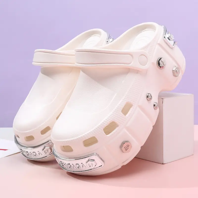 EVA Height-raising Women's Summer Hole Shoes Metal Design Slippers Breathable Outer Wear Beach Wear-resistant Non-slip Baotou Slippers - Image 3