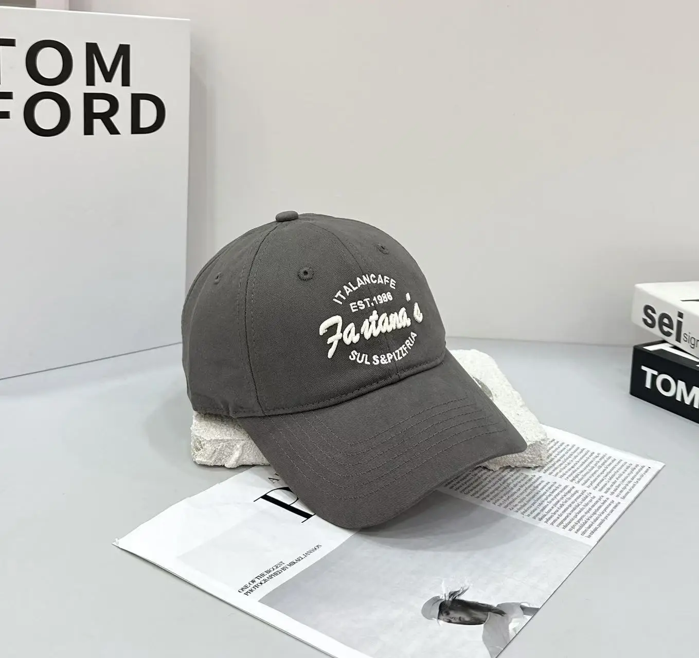 Pink Letter Embroidered Baseball Cap for Men Women — feature 14