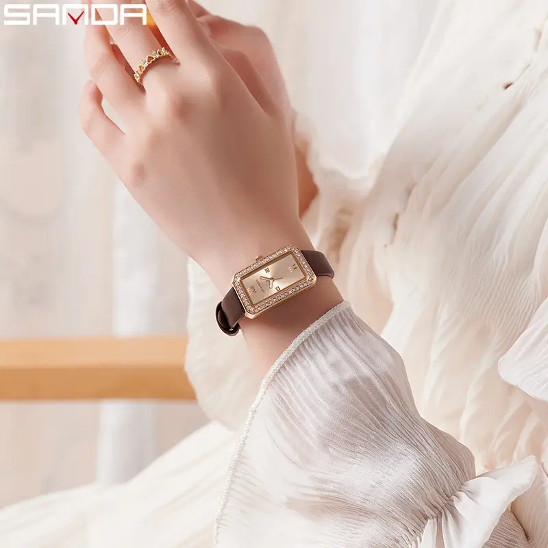 Retro Diamond Encrusted Women's Quartz Watch - Image 17