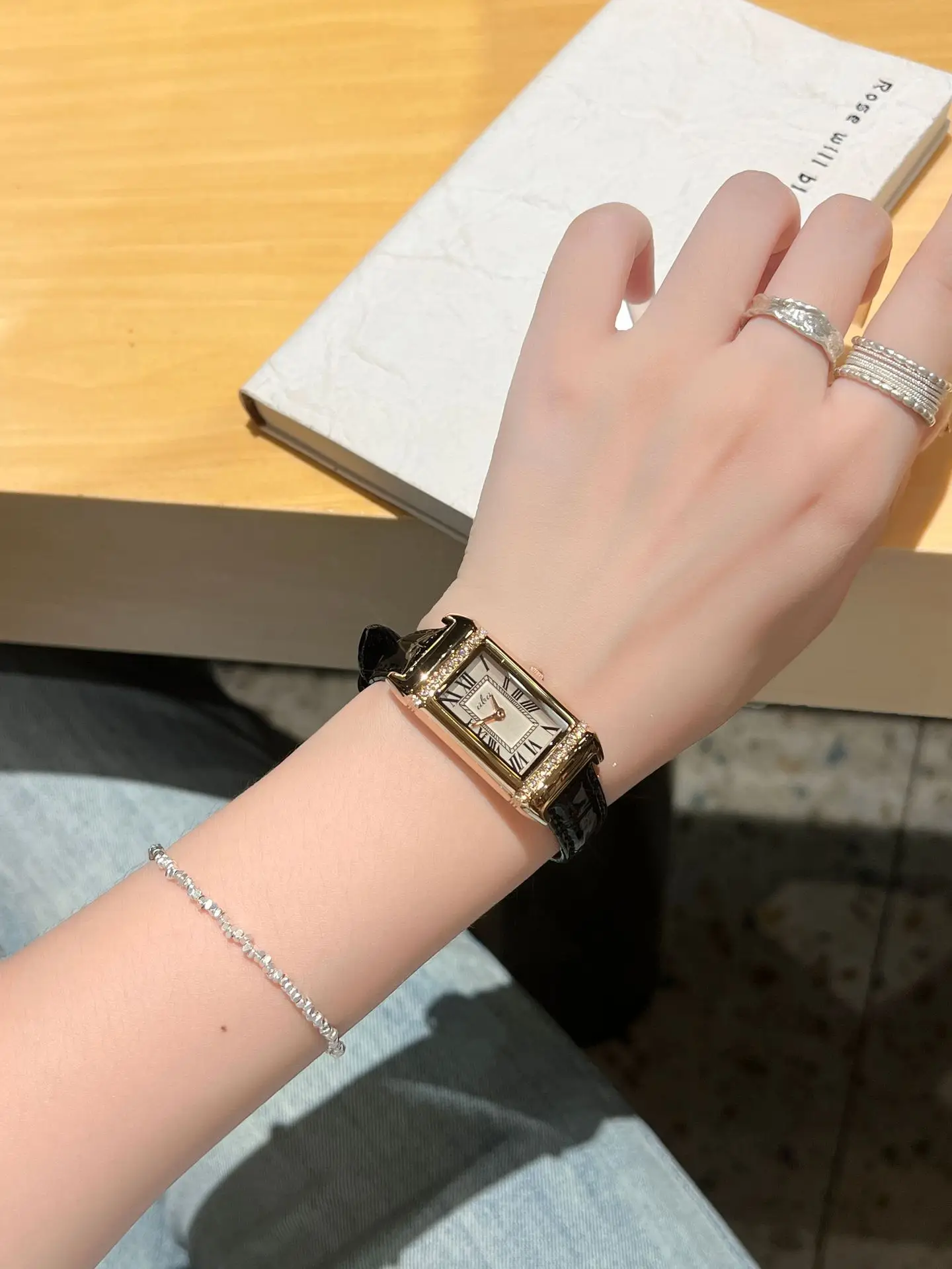 Women's Waterproof Luxury Watch with Diamond Square Band — feature 8