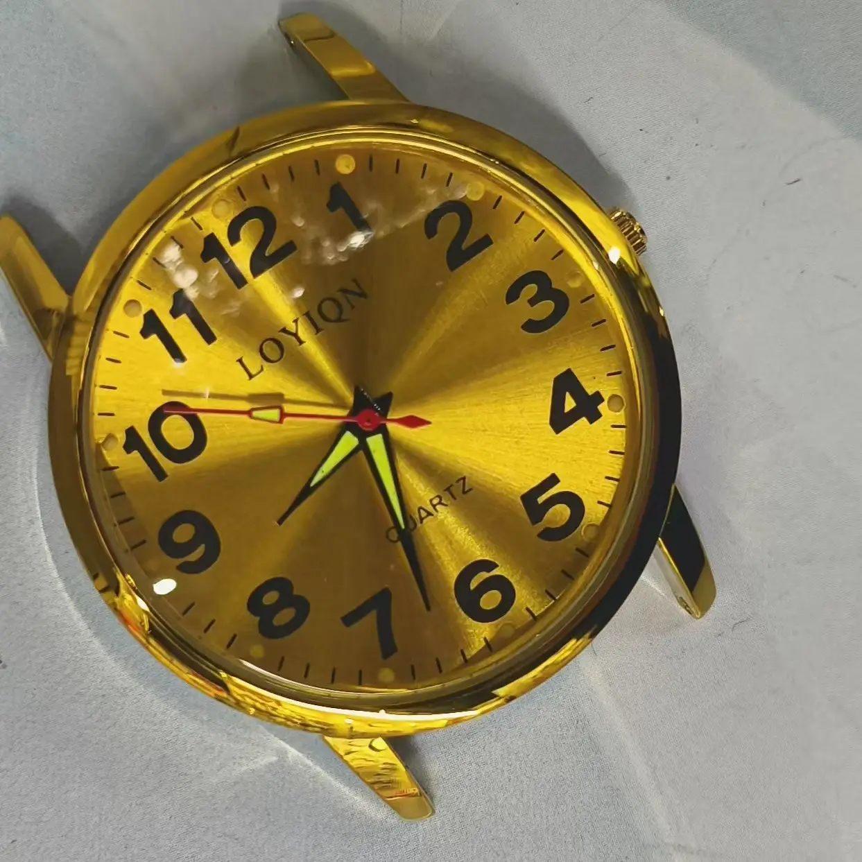 Loyton Gold Digital Watch for Men Women Elderly - Image 11