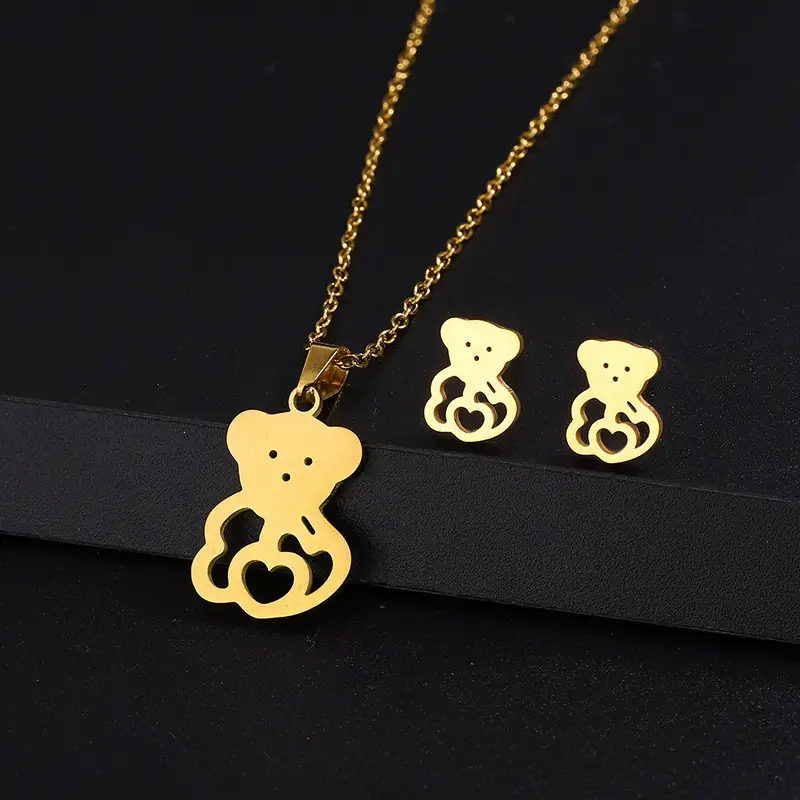 Five-Pointed Star Earrings Necklace Gold Titanium — feature 2