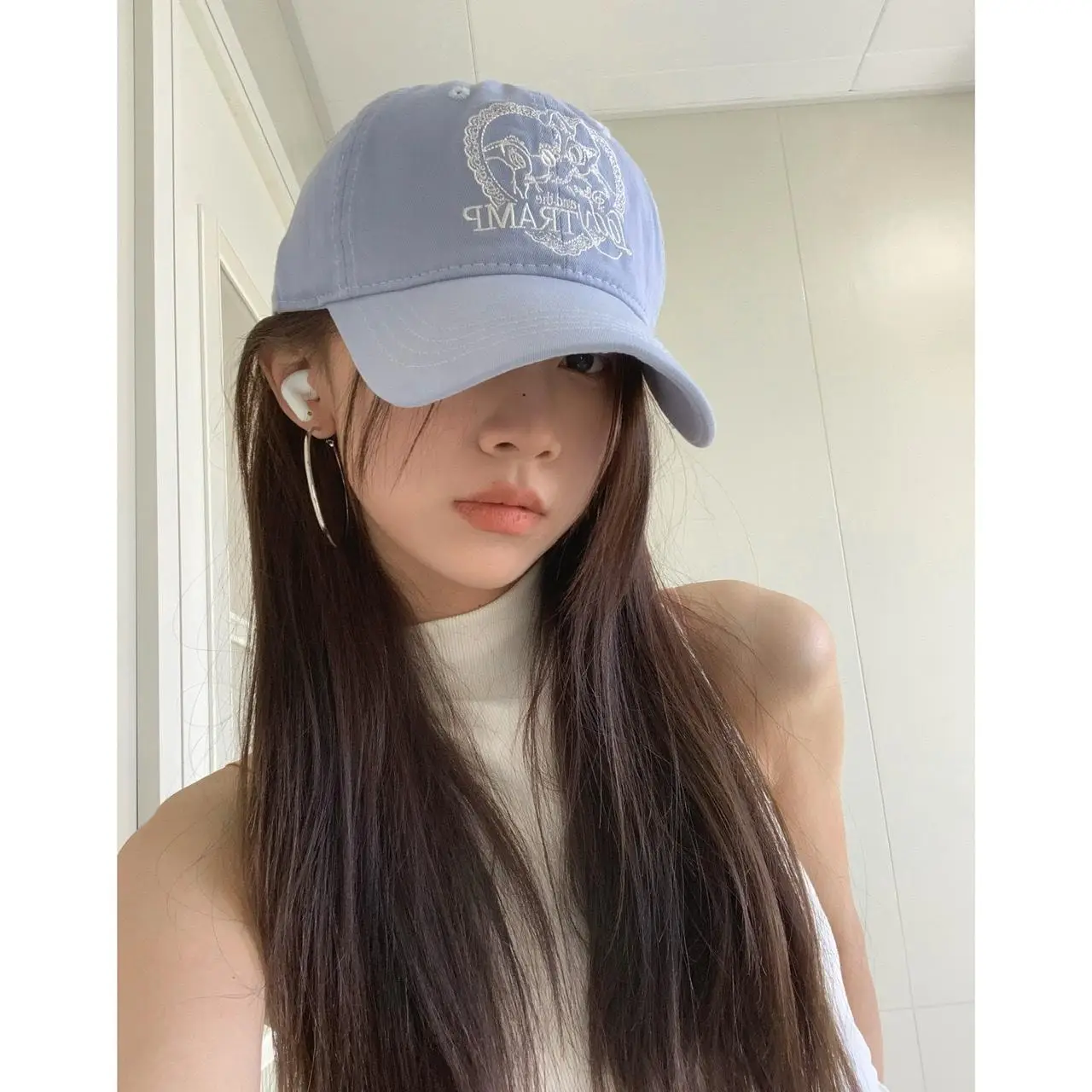 Embroidered Korean Style Baseball Cap with Puppy Design - Image 8