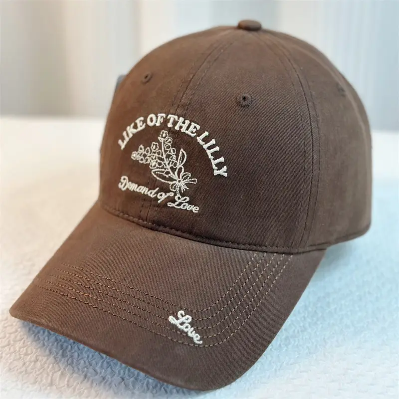 Unisex Retro Embroidered Baseball Cap Deep Red Mountaineering Sunshade - Image 4