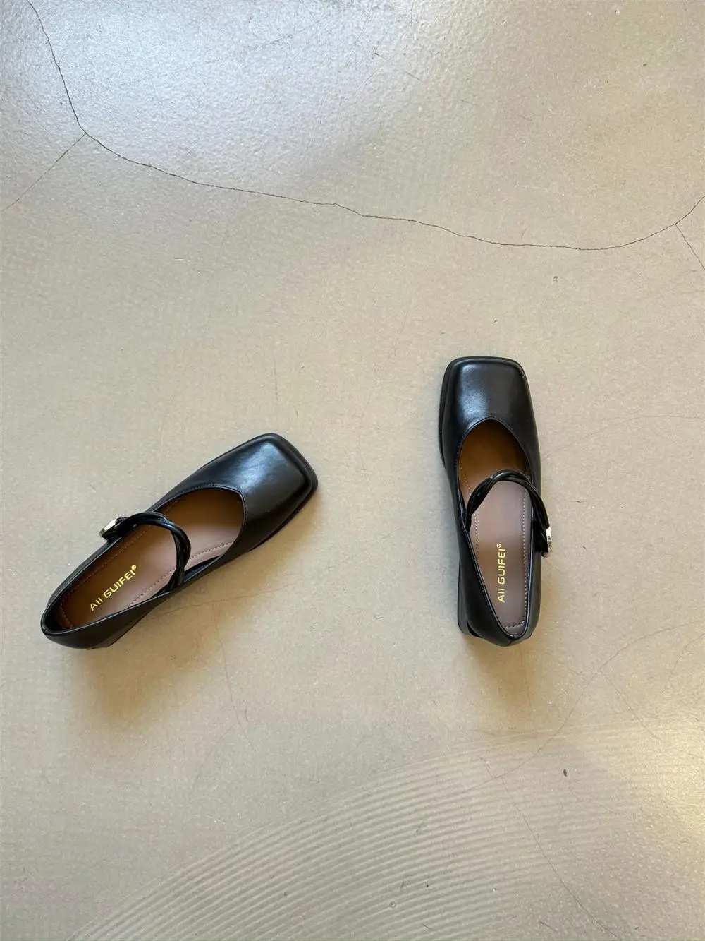 2025 Spring New Retro Square Toe Thick Heeled Mary Jane Shoes Women's Shoes Fairy Style Gentle Slip-on Shoes — feature 18