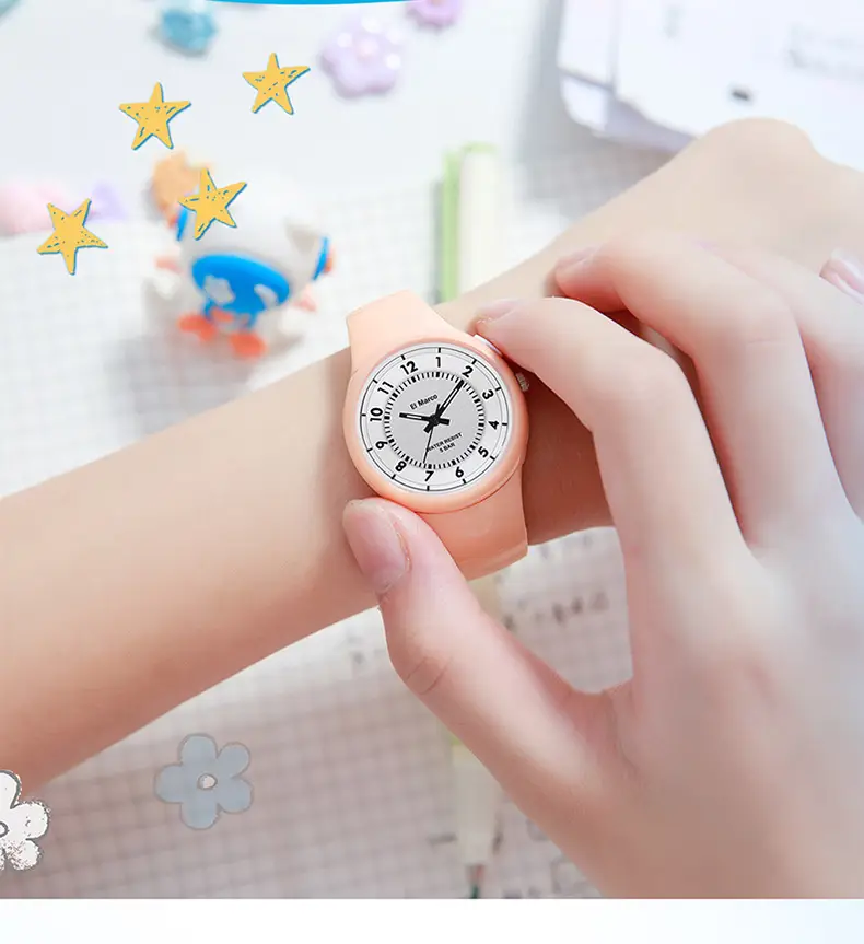 El Marco Kids Pink Water Resistant Quartz Watch — feature 5