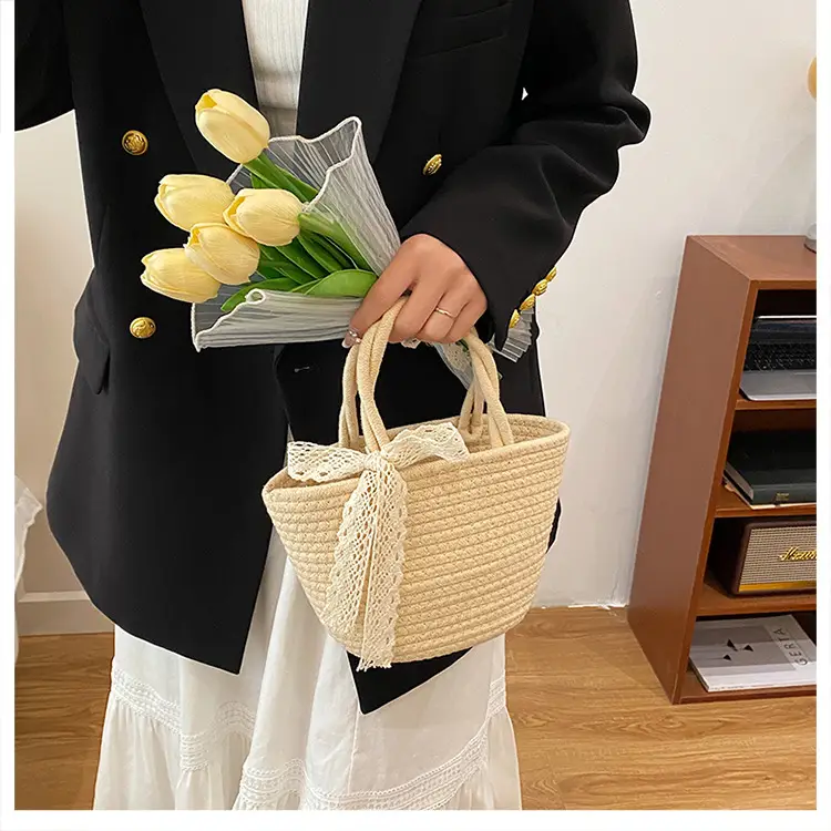 Women Straw Woven Vegetable Basket Handmade Bag — feature 11