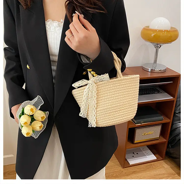 Women Straw Woven Vegetable Basket Handmade Bag — feature 13
