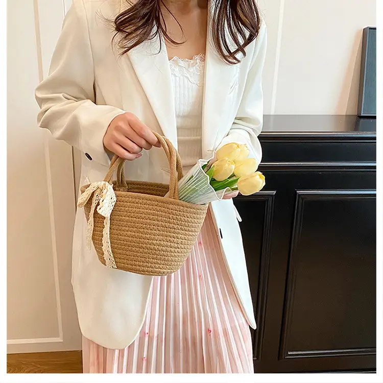 Women Straw Woven Vegetable Basket Handmade Bag — feature 17