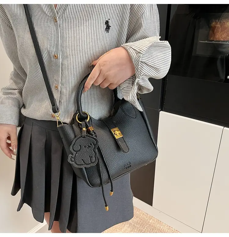 Women's Litchi Pattern Vegetable Basket Handbag Beige — feature 35
