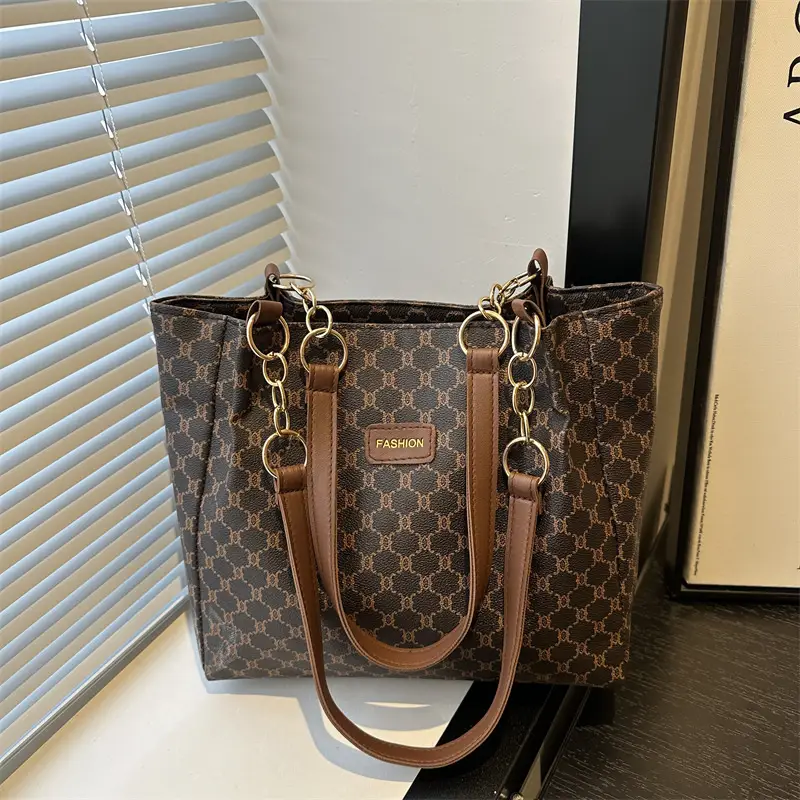 Vintage Monogram Shoulder Bag for Women Large Capacity - Image 7