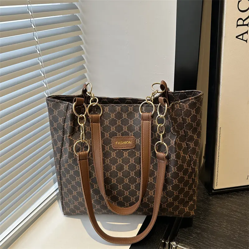 Vintage Monogram Shoulder Bag for Women Large Capacity — feature 19