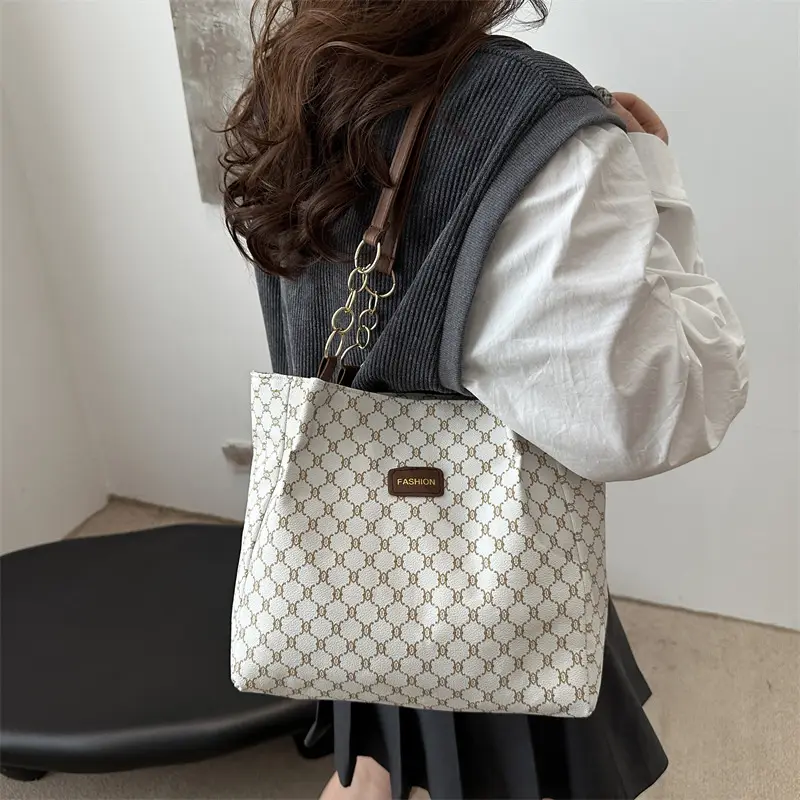 Vintage Monogram Shoulder Bag for Women Large Capacity — feature 23