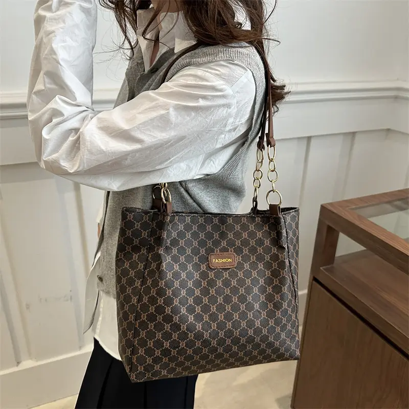 Vintage Monogram Shoulder Bag for Women Large Capacity — feature 26