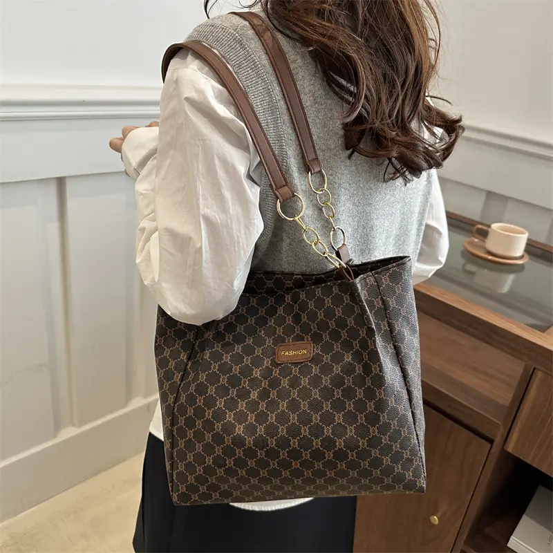 Vintage Monogram Shoulder Bag for Women Large Capacity — feature 27