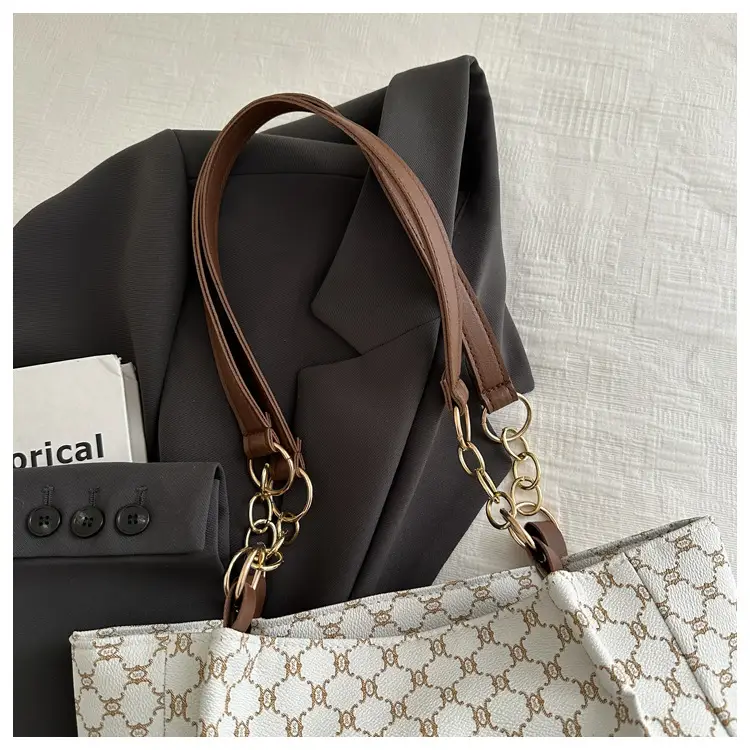 Vintage Monogram Shoulder Bag for Women Large Capacity — feature 6