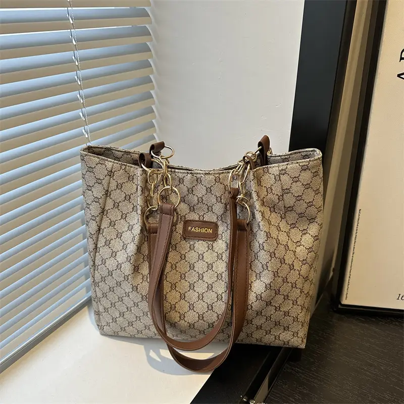 Vintage Monogram Shoulder Bag for Women Large Capacity - Image 2