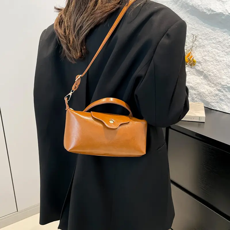 White Crossbody Bag for Women Spring 2025 - Image 7