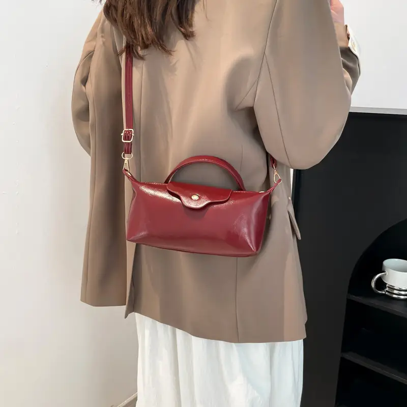 White Crossbody Bag for Women Spring 2025 - Image 8
