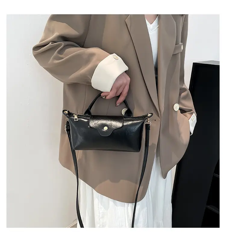 White Crossbody Bag for Women Spring 2025 — feature 17