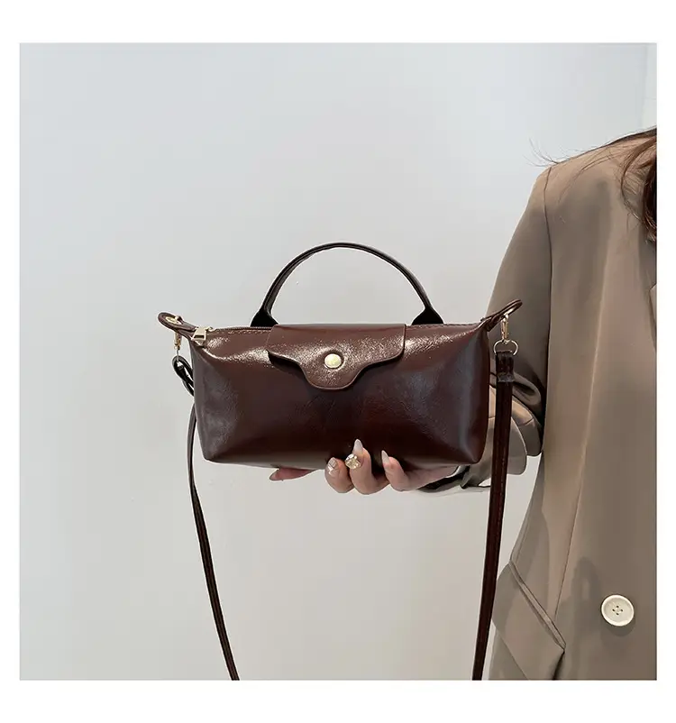 White Crossbody Bag for Women Spring 2025 — feature 19