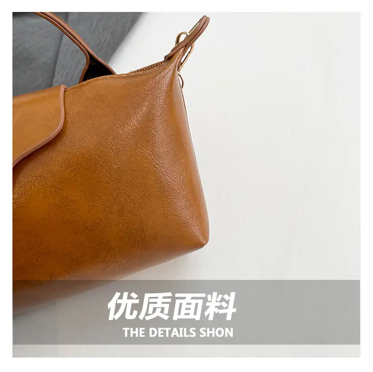 White Crossbody Bag for Women Spring 2025 — feature 6