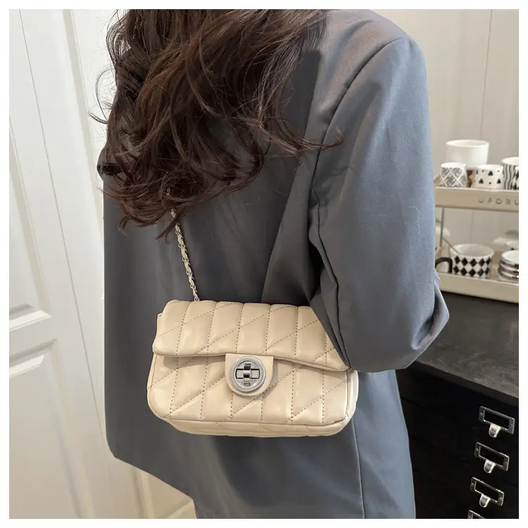 Women's Rhombus Embroidered Shoulder Bag Cream White — feature 10
