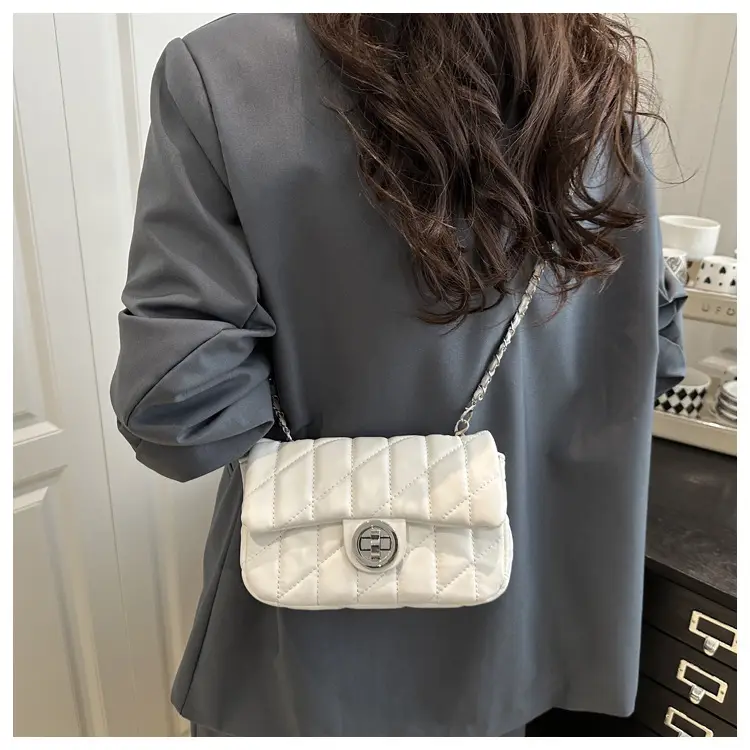 Women's Rhombus Embroidered Shoulder Bag Cream White — feature 11