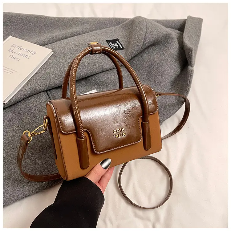 2025 Women's Black Leather Shoulder Crossbody Bag - Image 3