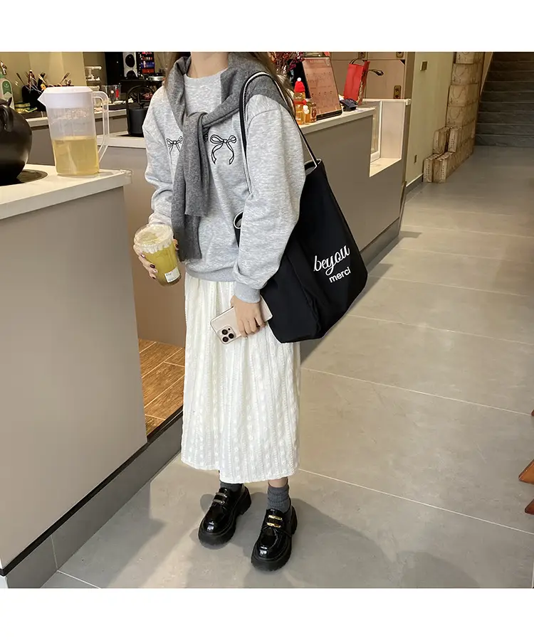 2024 Striped Canvas Tote Bags for Women — feature 28