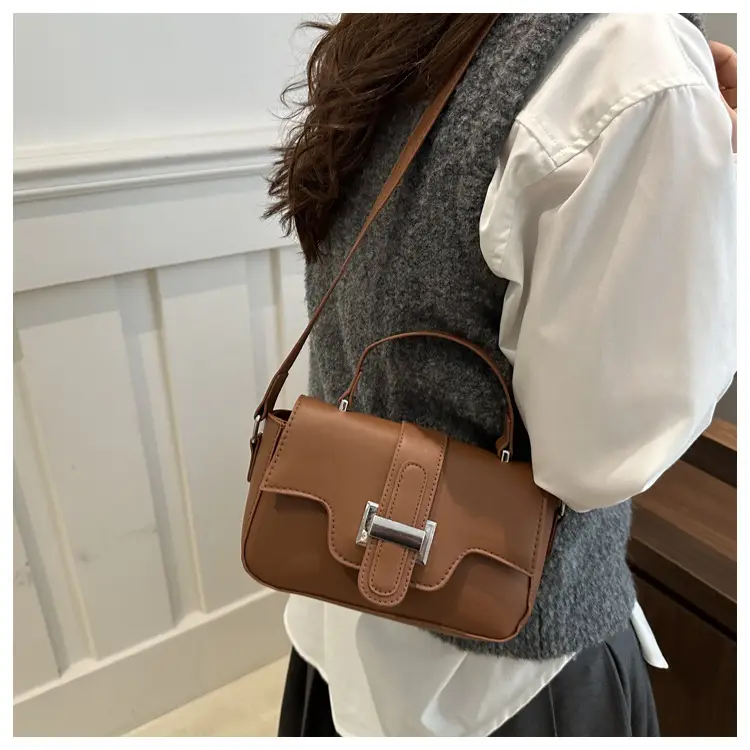 White Square Crossbody Bag for Women 2025 — feature 19