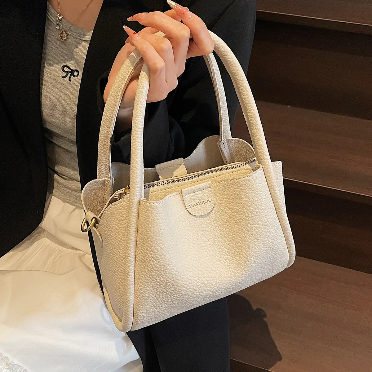 Beige Square Handbag with Gold Plated Handles - Image 7