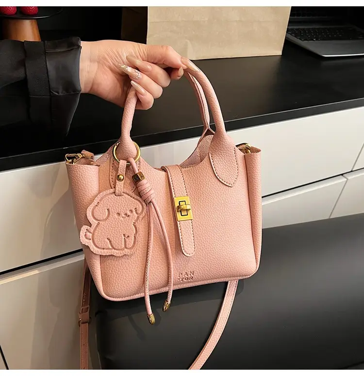 Women Crossbody Tote Bag Cream 2025 New Model — feature 17
