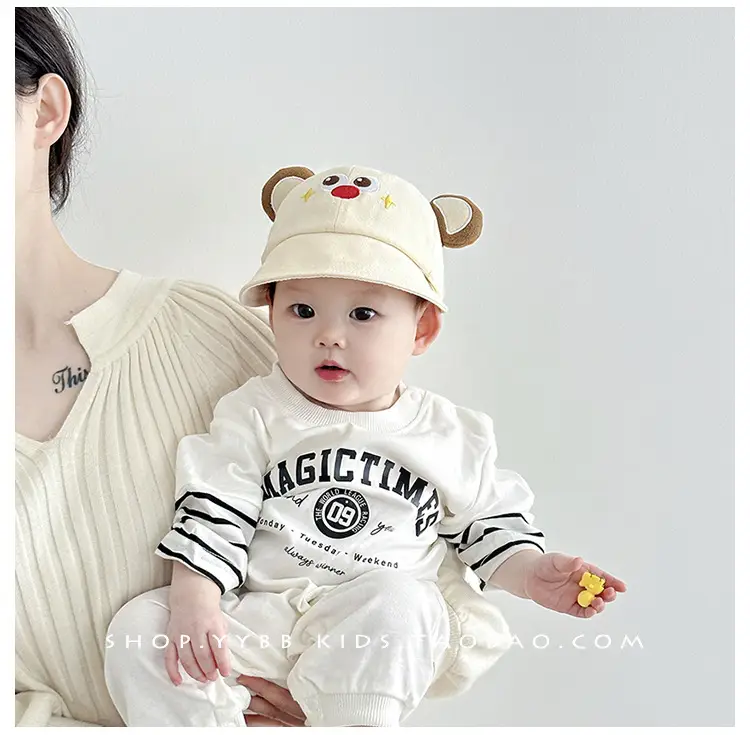 Baby's Beanie Hat with Pom Pom Feet Brown Cream β feature 4