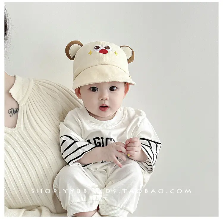 Baby's Beanie Hat with Pom Pom Feet Brown Cream β feature 6