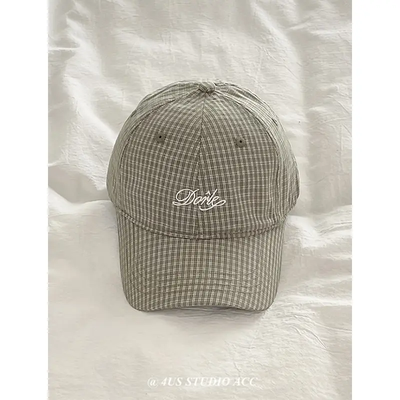 Korean Style Women's Plaid Peaked Cap with Wide Brim - Image 9