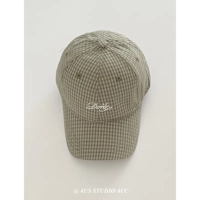 Korean Style Women's Plaid Peaked Cap with Wide Brim - Image 3
