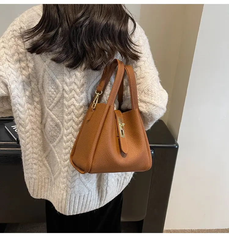 Women's Brown Leather Shoulder Bag 2025 Work Commute — feature 13