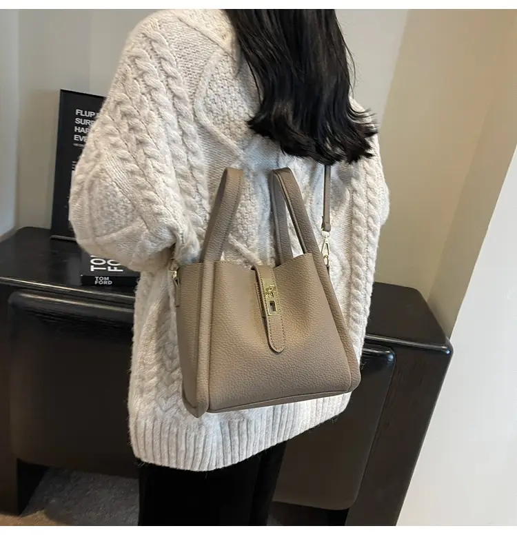 Women's Brown Leather Shoulder Bag 2025 Work Commute — feature 15