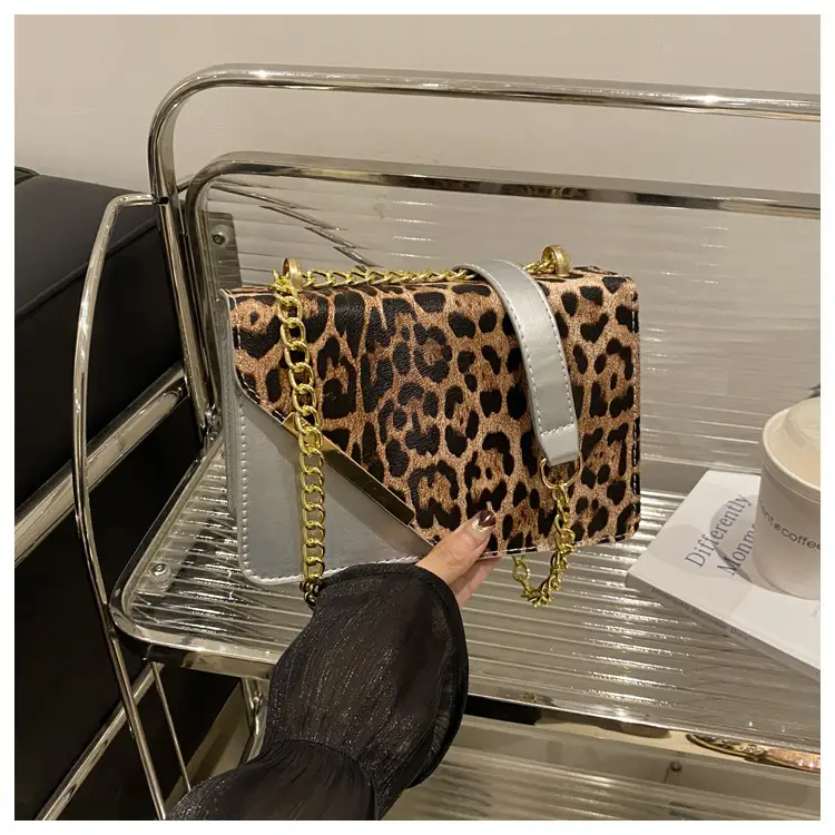 Leopard Print Chain Crossbody Bag for Women 2025 — feature 14