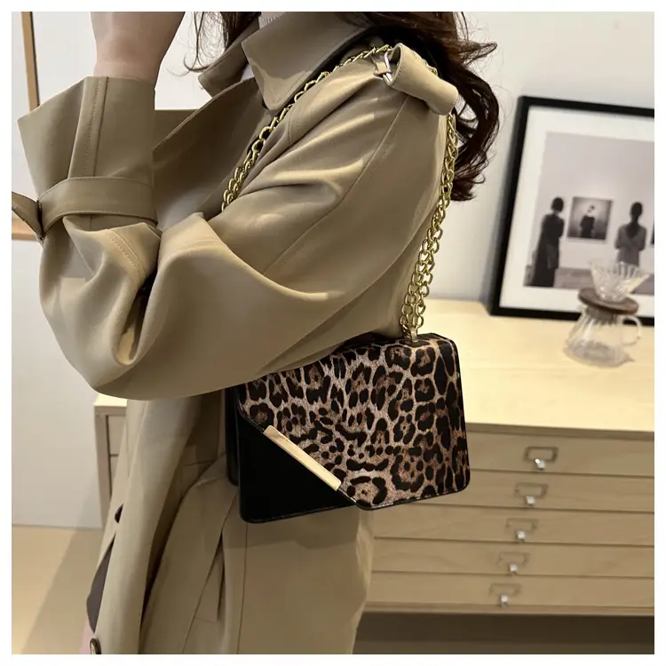 Leopard Print Chain Crossbody Bag for Women 2025 — feature 21