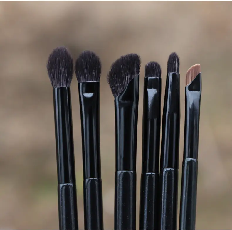 New 6 Animal Hair Makeup Brush Set with Bag β feature 11