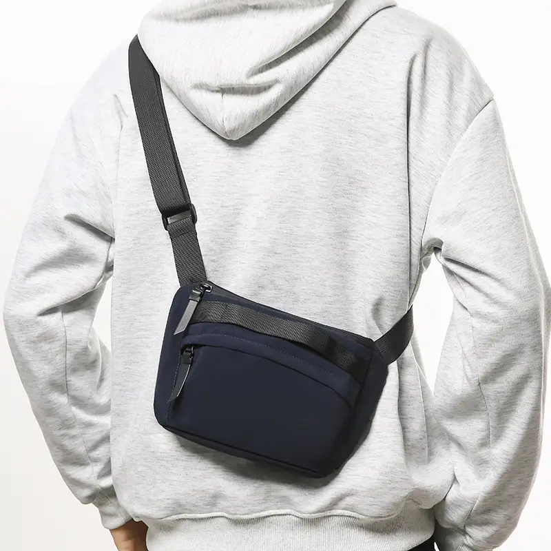 New Japanese Style Crossbody Bag Large Capacity Travel Chest Bag - Image 7