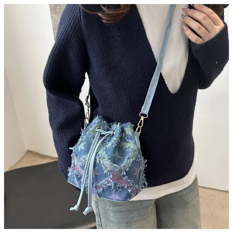 Vintage Denim Ringed Star Crossbody Bag 2025 — feature 12