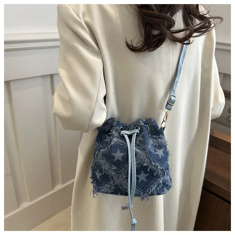 Vintage Denim Ringed Star Crossbody Bag 2025 — feature 15