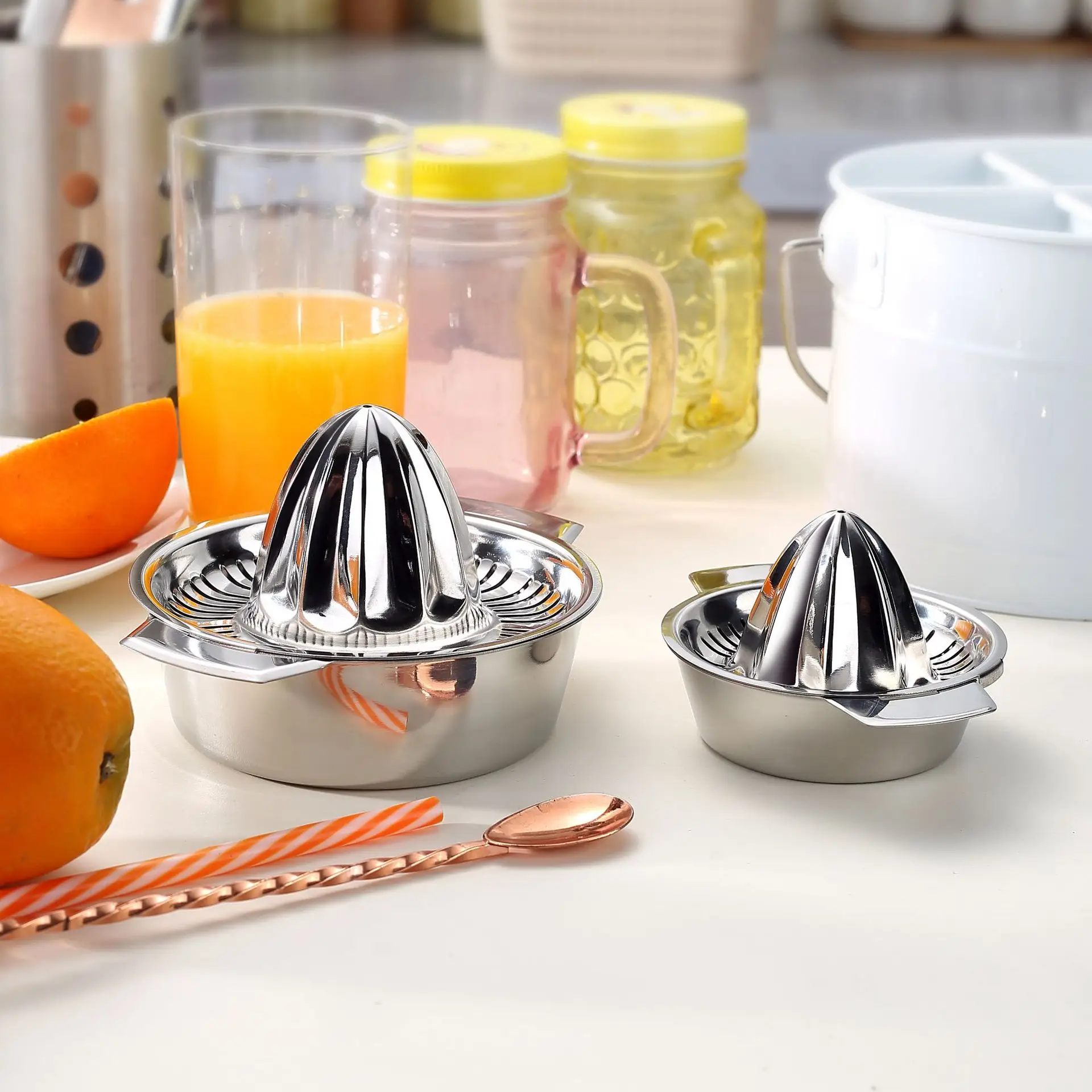 Stainless Steel Manual Lemon Squeezer Portable Orange Squeezer - Image 9