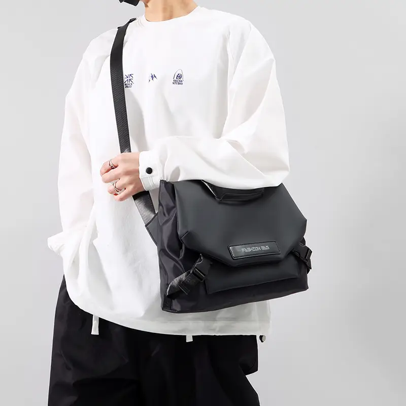 2026 Men's Black Crossbody & Messenger Bag - Image 5
